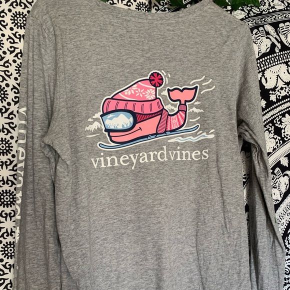 Vineyard Vines Winter Sledding long sleeve shirt - Picture 1 of 6